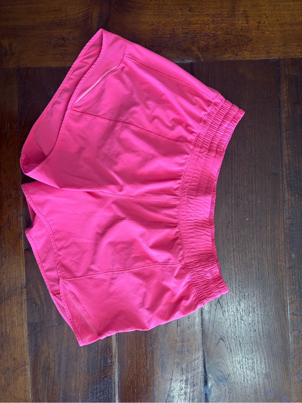 lululemon Hotty Hot High-Rise 4” Lip Gloss Pink - Picture 3 of 4